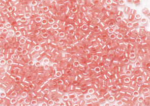 Бисер Япония MIYUKI Delica цилиндр 10/0 5 г DBM-0070 розовый с цветной линией радужный